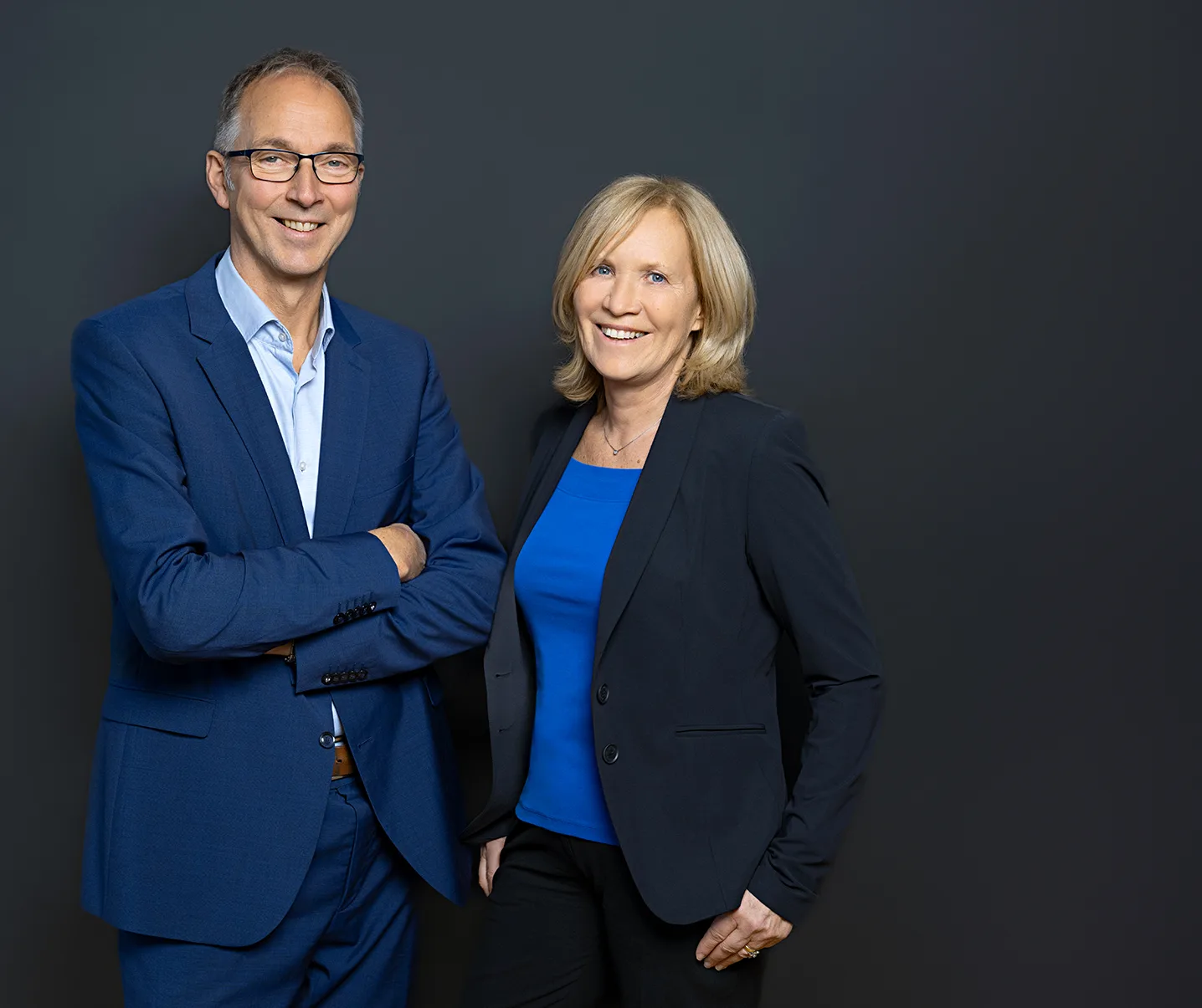 Bernhard Broekman und Gabriela Jérôme, vertraut nebeneinander