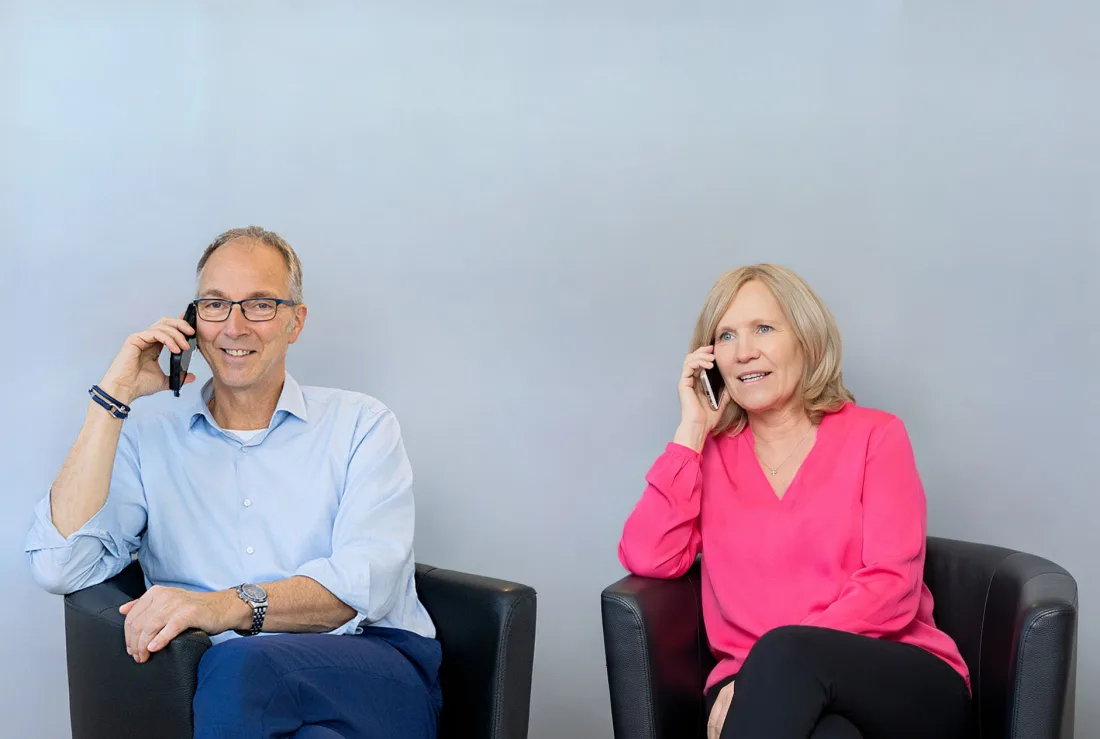 Bernhard Broekman und Gabriela Jérôme, beide telefonisch erreichbar
