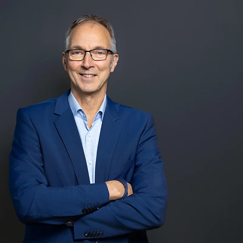 Bernhard Broekman